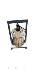 Üzüm sıkma presi (22 litre)