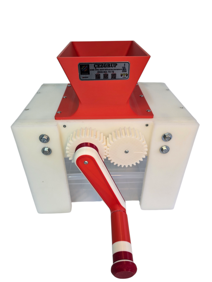 Manuel, Ayaklı ve Kanatlı Polietilen Üzüm Ezme-Patlatma Makinesi