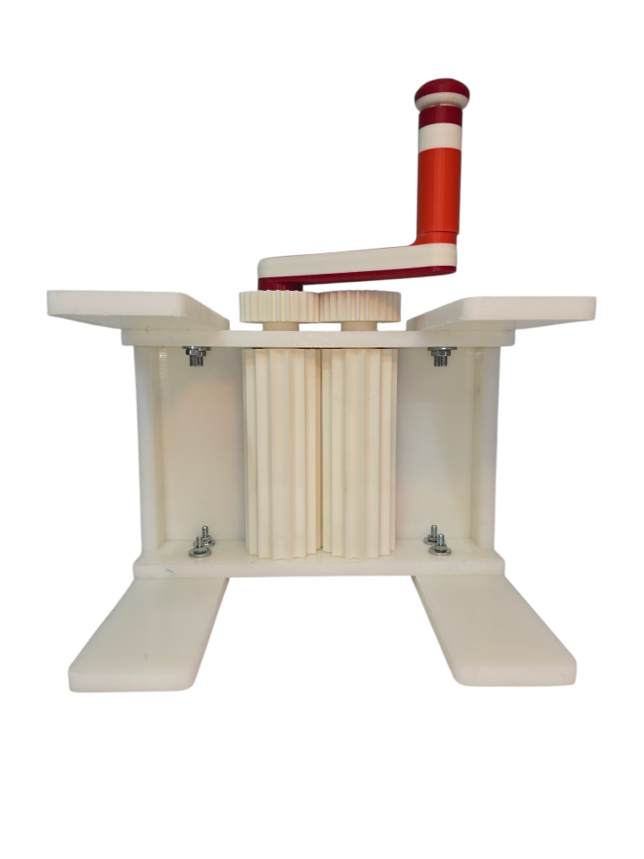 Manuel, Ayaklı ve Kanatlı Polietilen Üzüm Ezme-Patlatma Makinesi